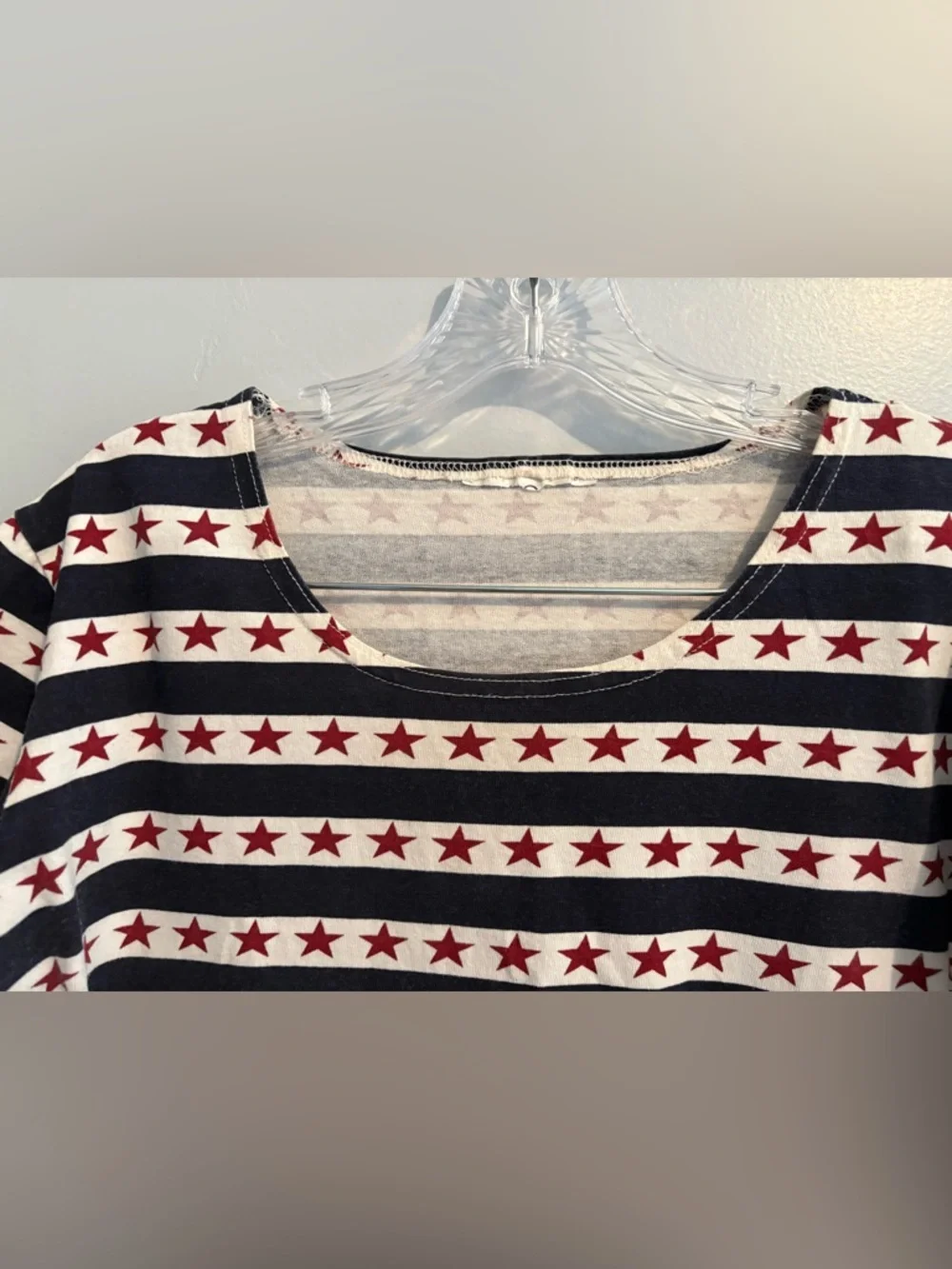 Vintage Americana Women’s Medium Cropped Short Sleeve Tee Striped Star Navy Red - Picture 4 of 15
